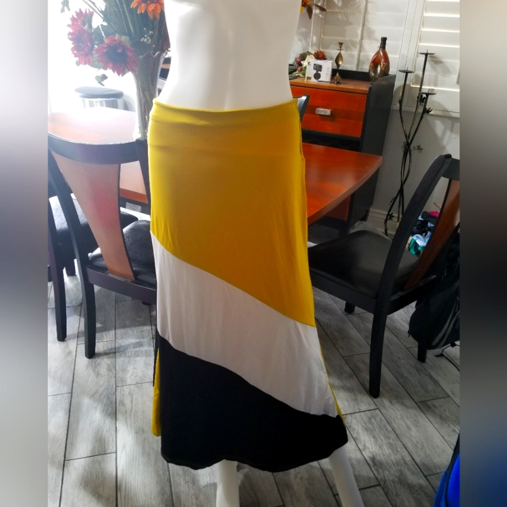 Cute Maxi Skirt | Black, White,  Yellow | M